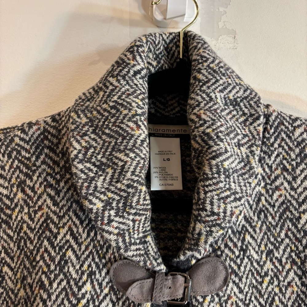 CHIARAMENTE Sz L Herringbone Patterned Cardigan with Buckle Closure Wool Blend - Picture 2 of 7